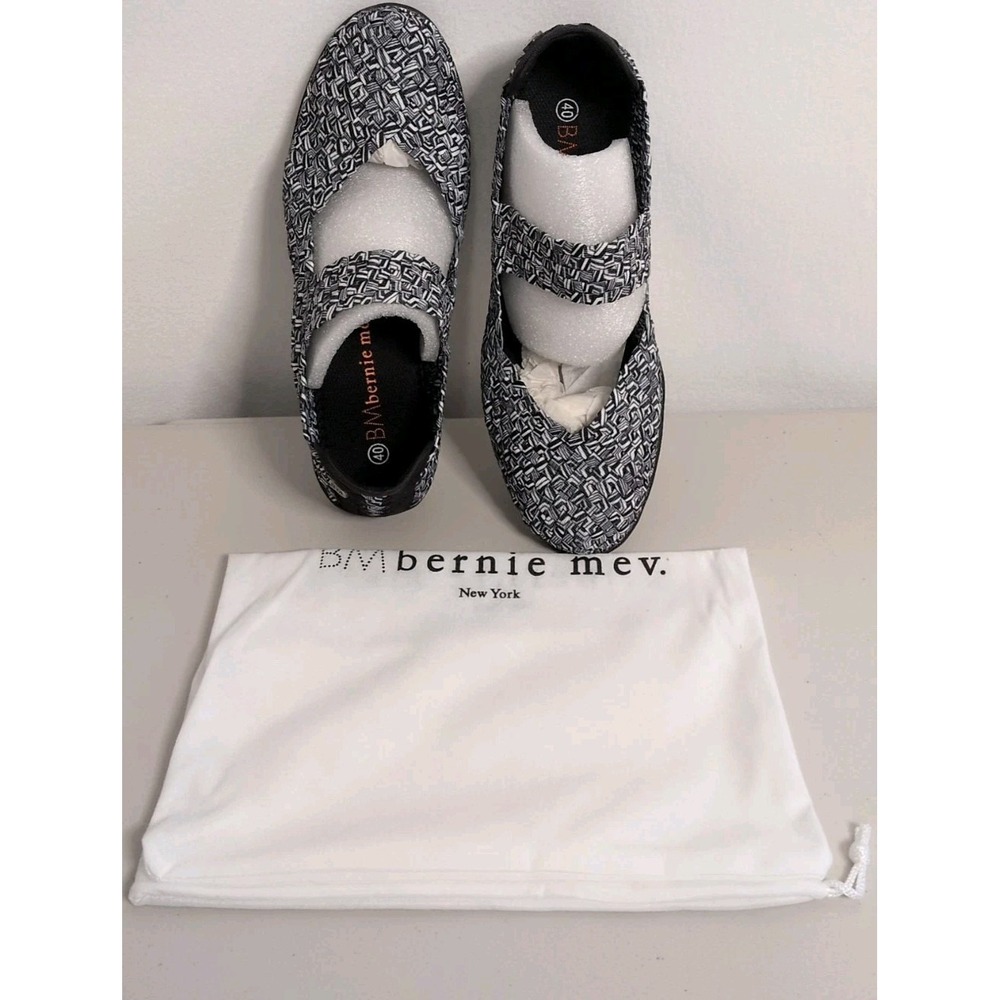 Bernie Mev Women's Size 40 /9.5 Woven Elastic Comfort Flats w/‎ Dust Bag